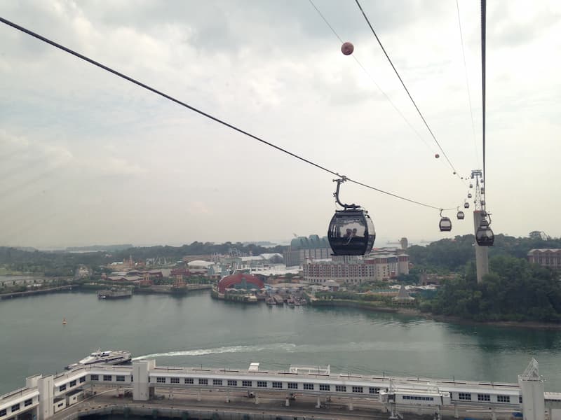 케이블카에서 바라보는 센토사섬 풍경