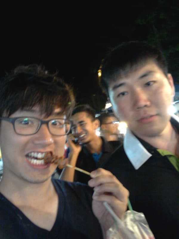Blogger with friend