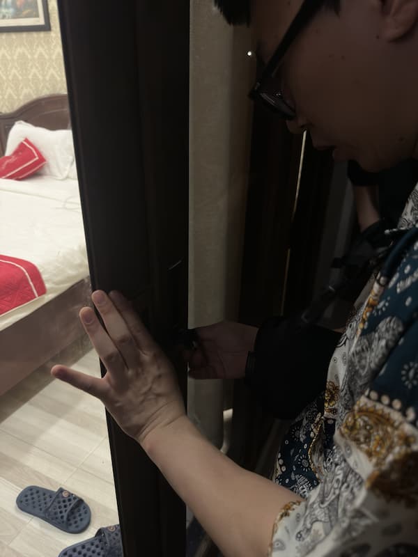 Unlocking the door of hotel