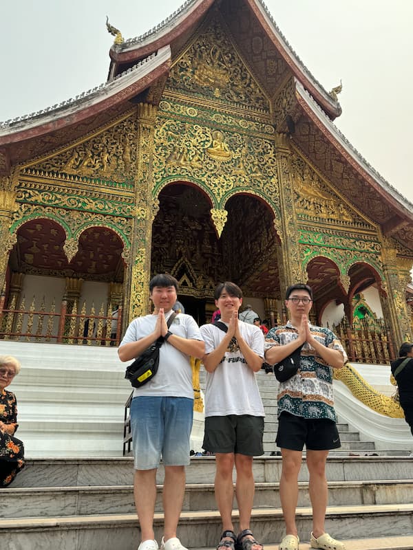 The group photo in Haw Pha Bang