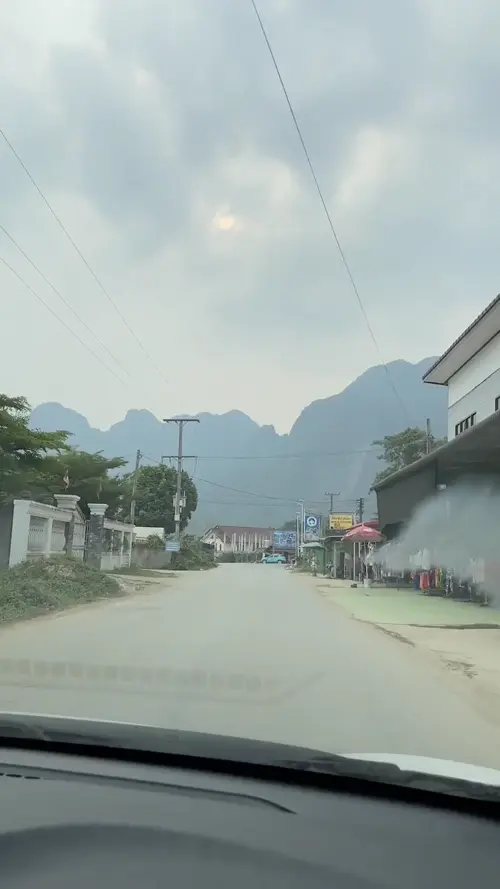 택시를 타고 남싸이 전망대 입구로 가는 길