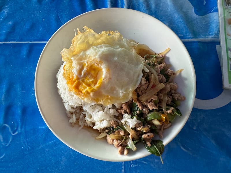 The lunch menu for friend