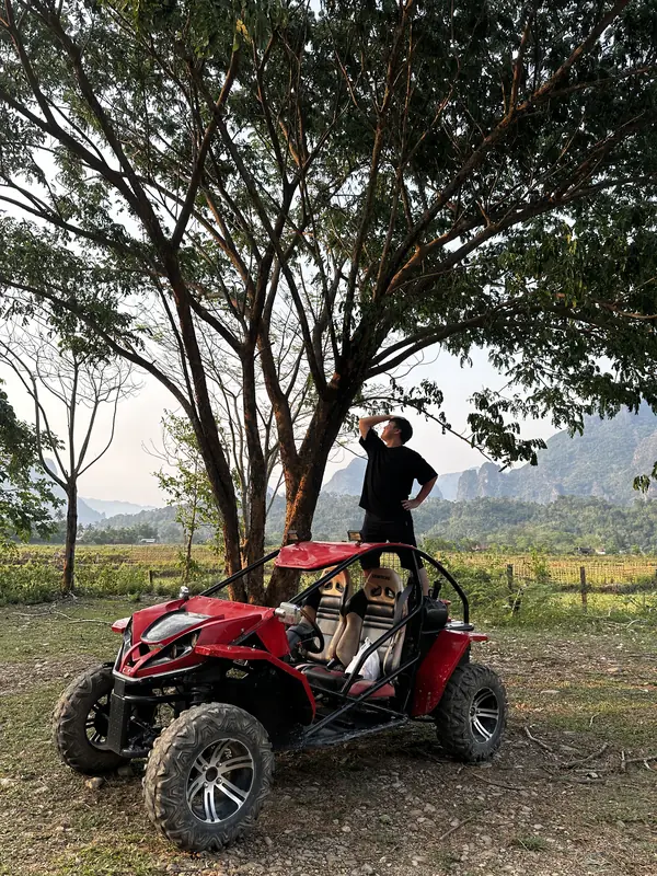 버기카 위에 블로거