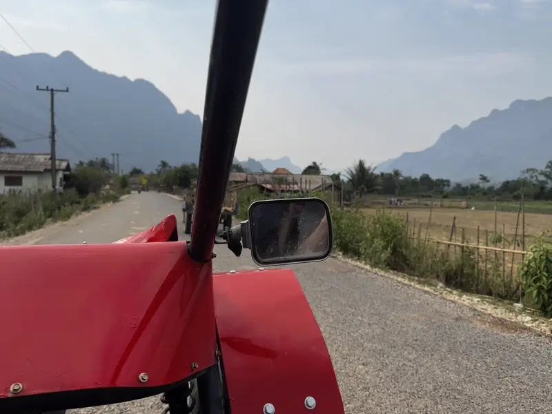 버기카로 블루 라군 3에 가는 길