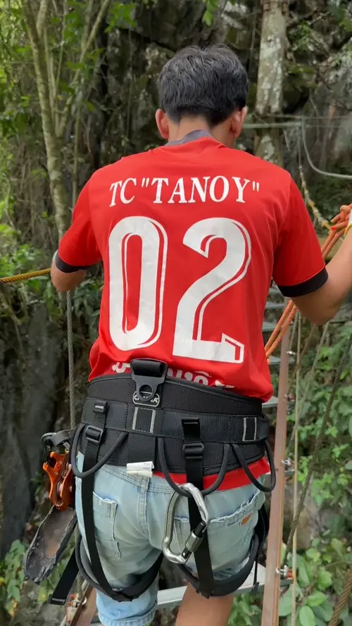 흔들다리를 건너시는 리드 가이드