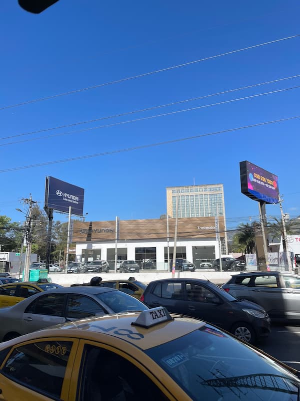 Hyundai in Quito