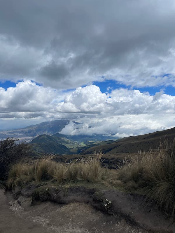 케이블카 도착지에서 보이는 키토 전경