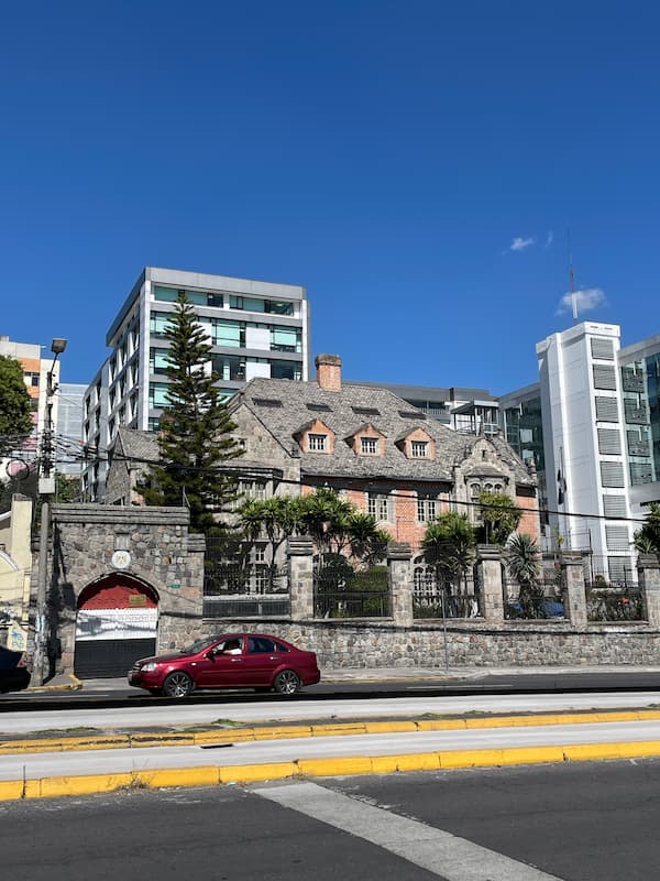 Quito street