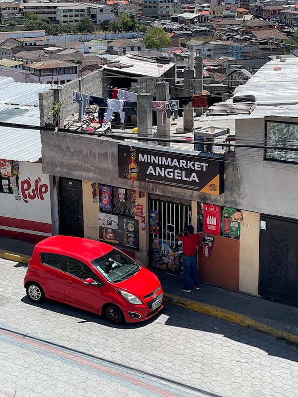 Mini market