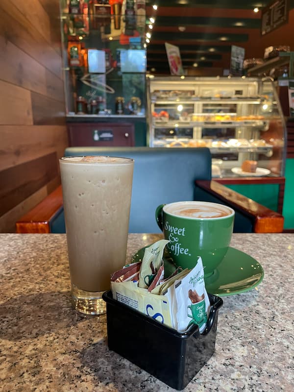 Sweet & coffee cafe