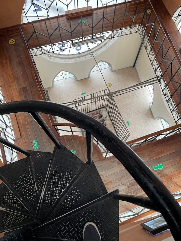 Spiral staircase
