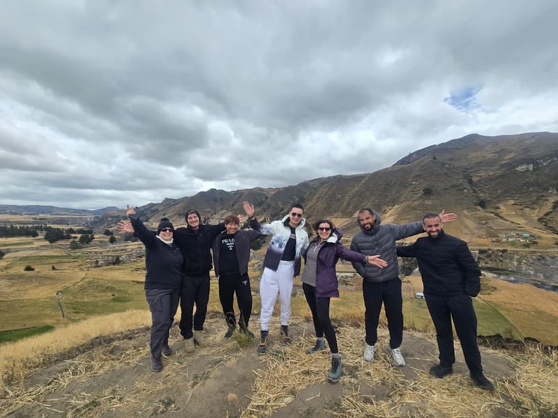 챠미 와이쿠에서 투어 일행들과 단체 사진