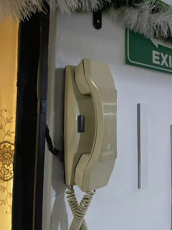 카사 데 마몰 현관문 여는 버튼