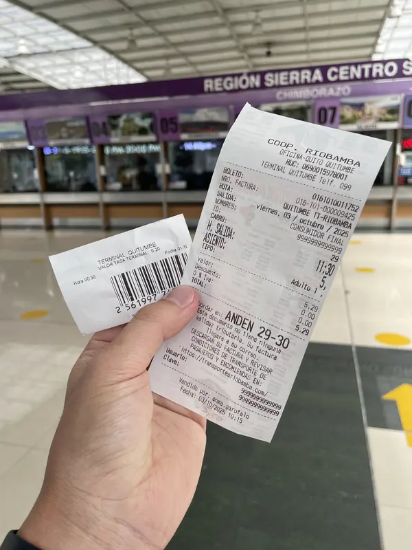 리오밤바를 향하는 버스 표