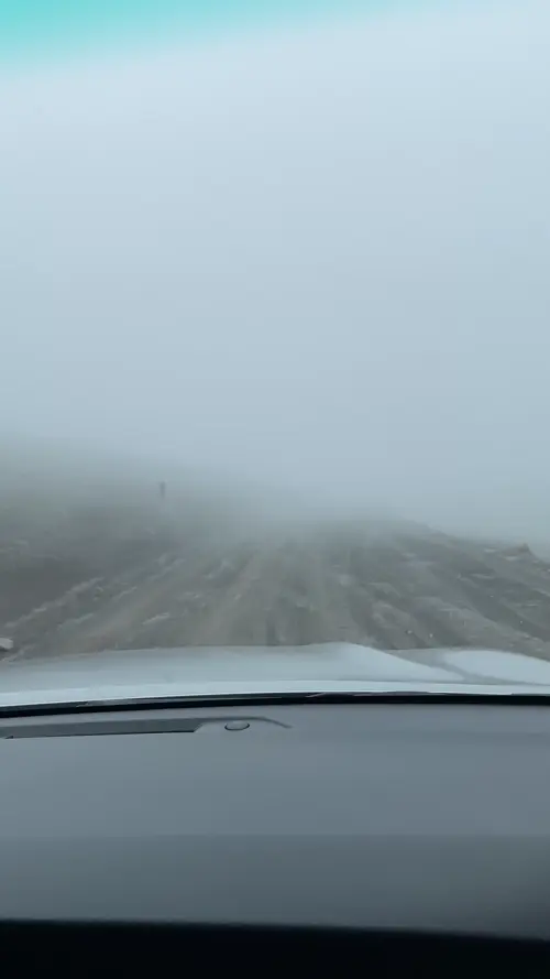 구름 안을 달리는 풍경