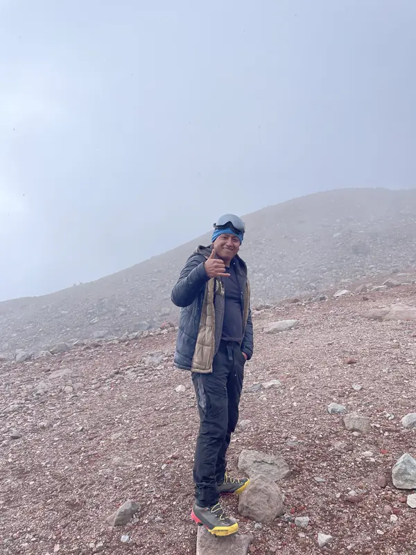 에드워드 윔퍼 산장에서 가이드 파울