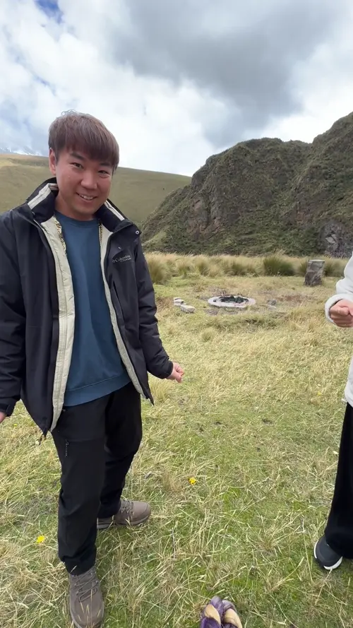 침보라소의 구름이 걷히길 기원하는 전통 춤