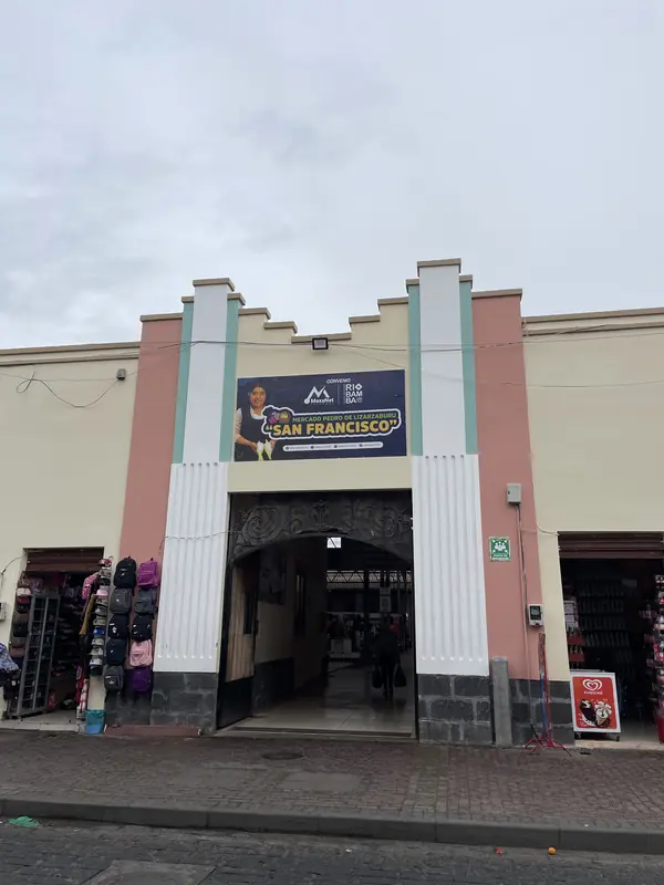 산 프란시스코 시장 입구