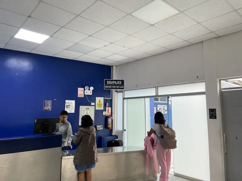크루즈 델 수르 버스 회사 수하물 맡기는 곳